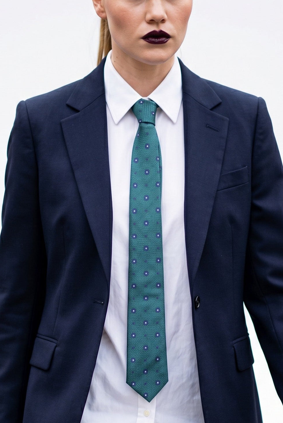 Verona Emerald Tie - Image 2