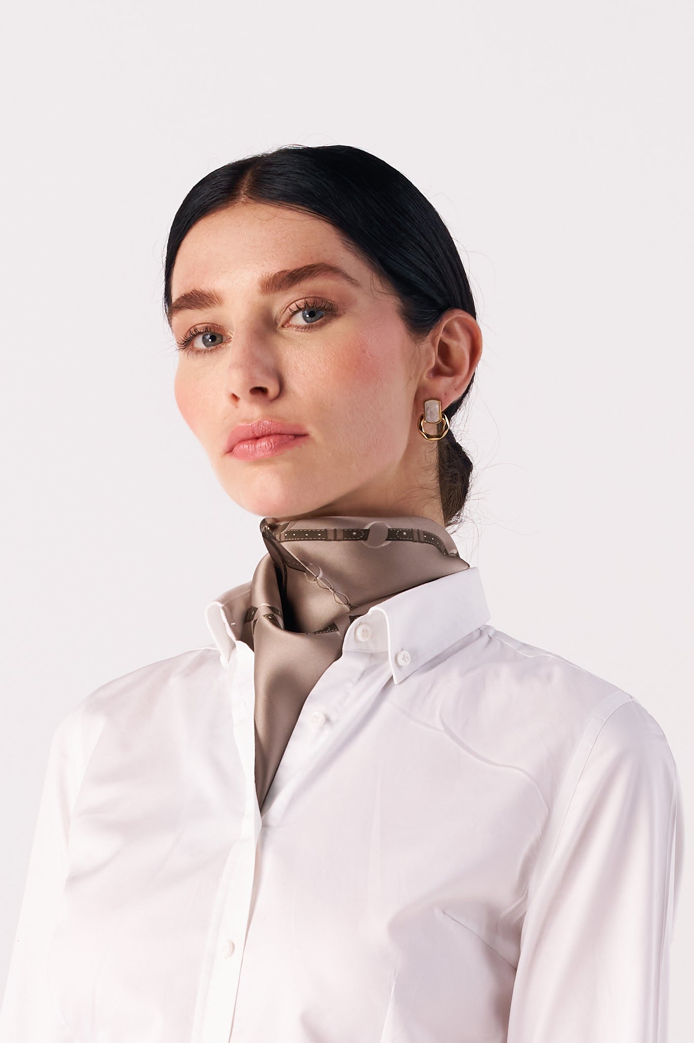 Silk Mini Scarf with Equestrian Link print - Image 18