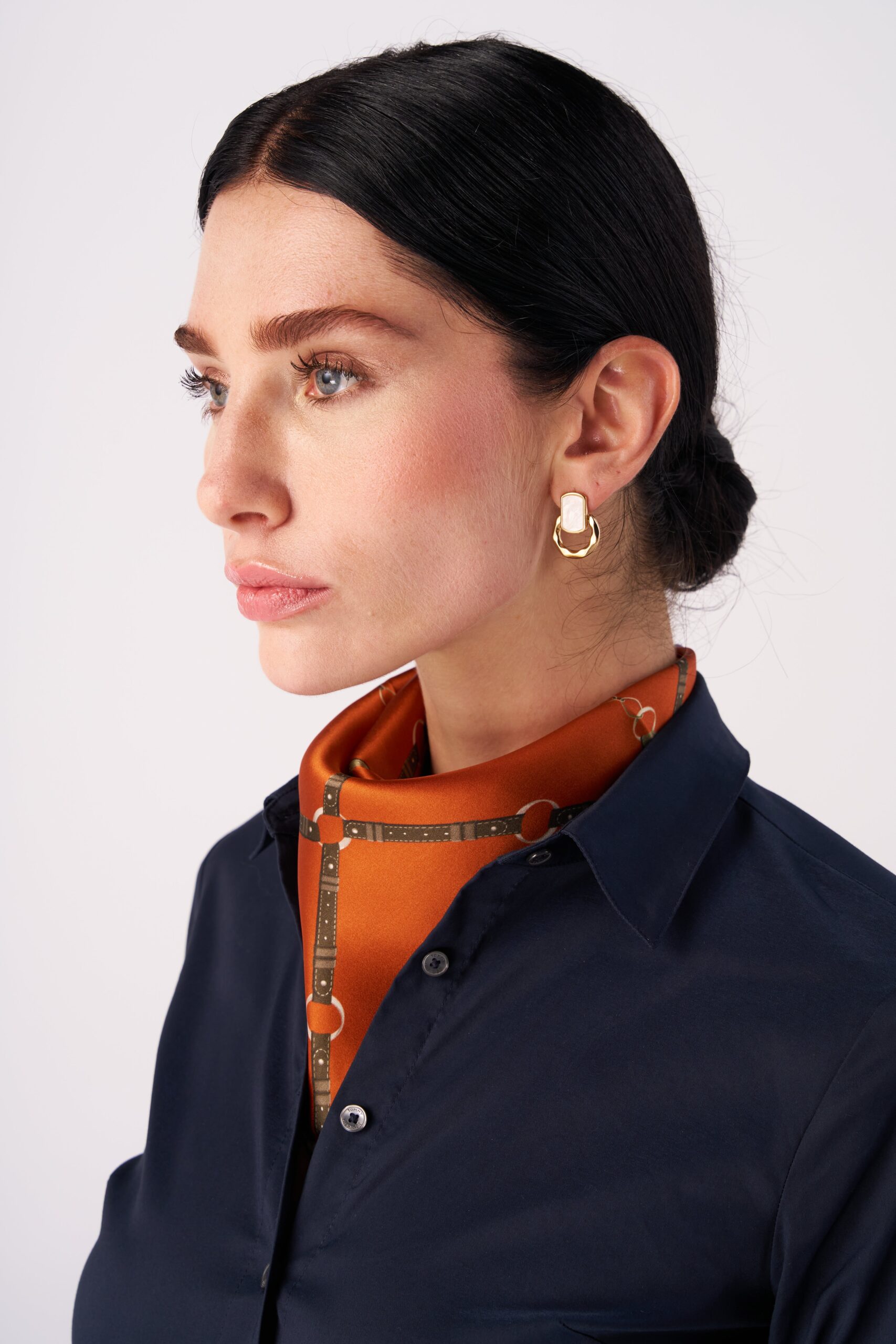 Silk Mini Scarf with Equestrian Link print - Image 9
